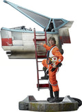 Sideshow Luke Skywalker & X-Wing - Red Five Premium Format Figure image 0