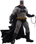 Hot Toys 1/6 DC Comics Batman The Dark Knight Returns image 0