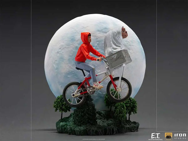 E.t. And Elliot 1/10 Art Deluxe Statue